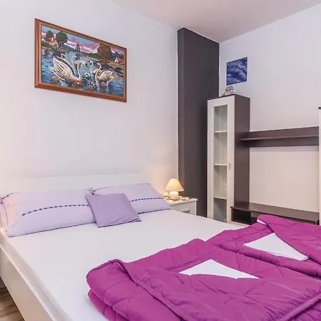 Appartement Klara-centar *